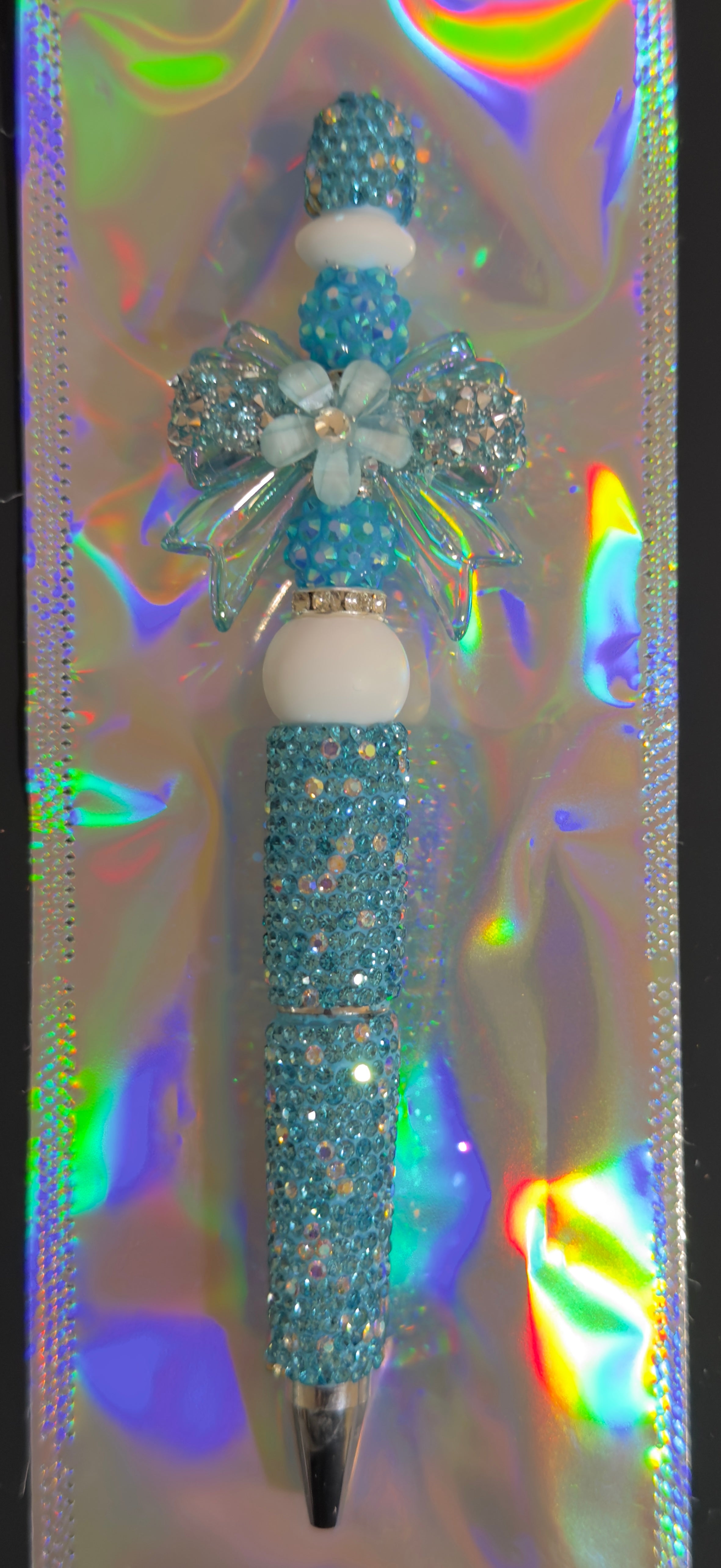 Sparkle bow pen