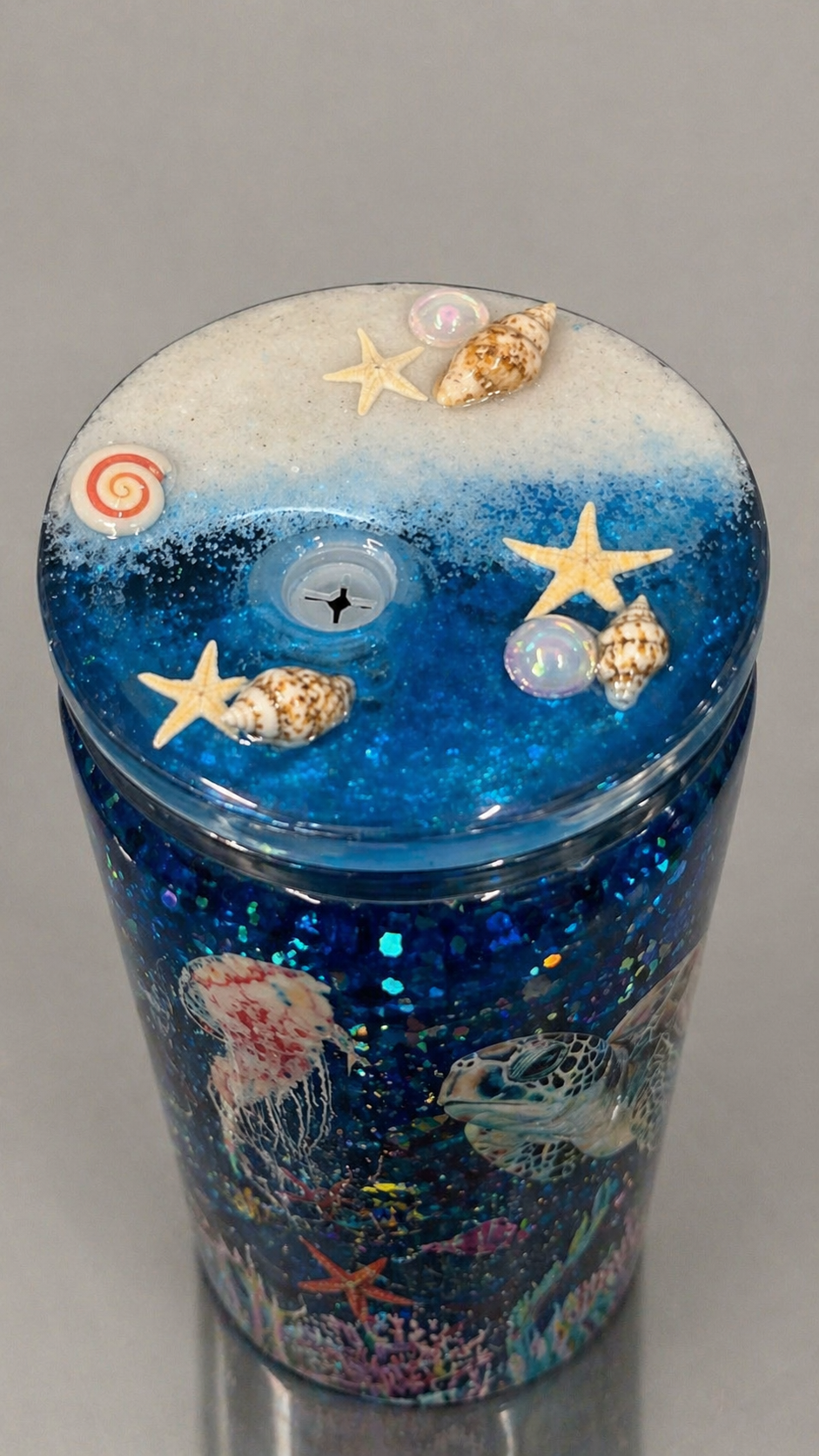 Aquarium 16oz SnowGlobe Tumbler