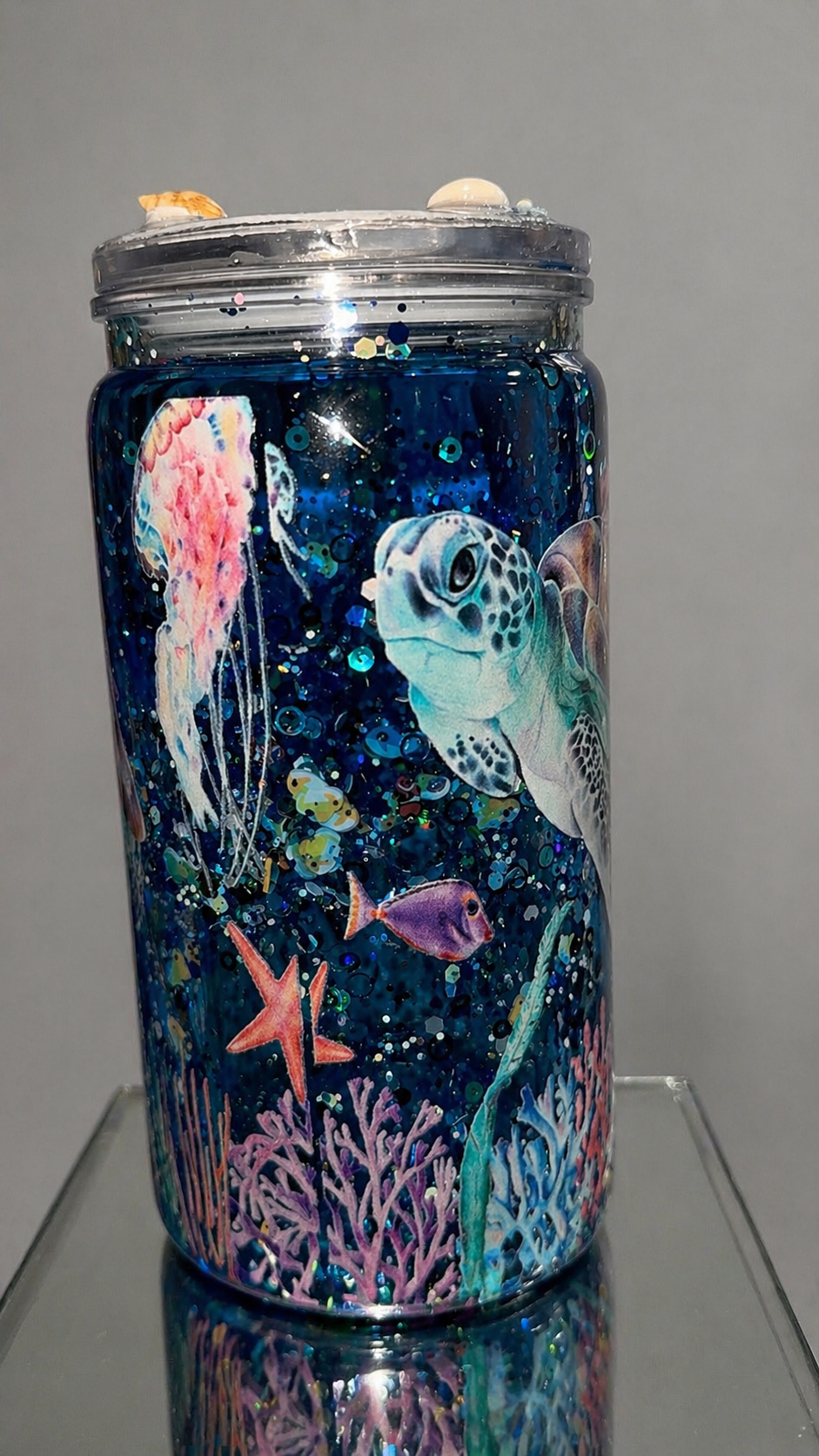 Aquarium 16oz SnowGlobe Tumbler